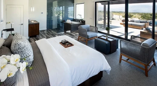 Luxury Suite Accommodations we care spa - Executive Suite